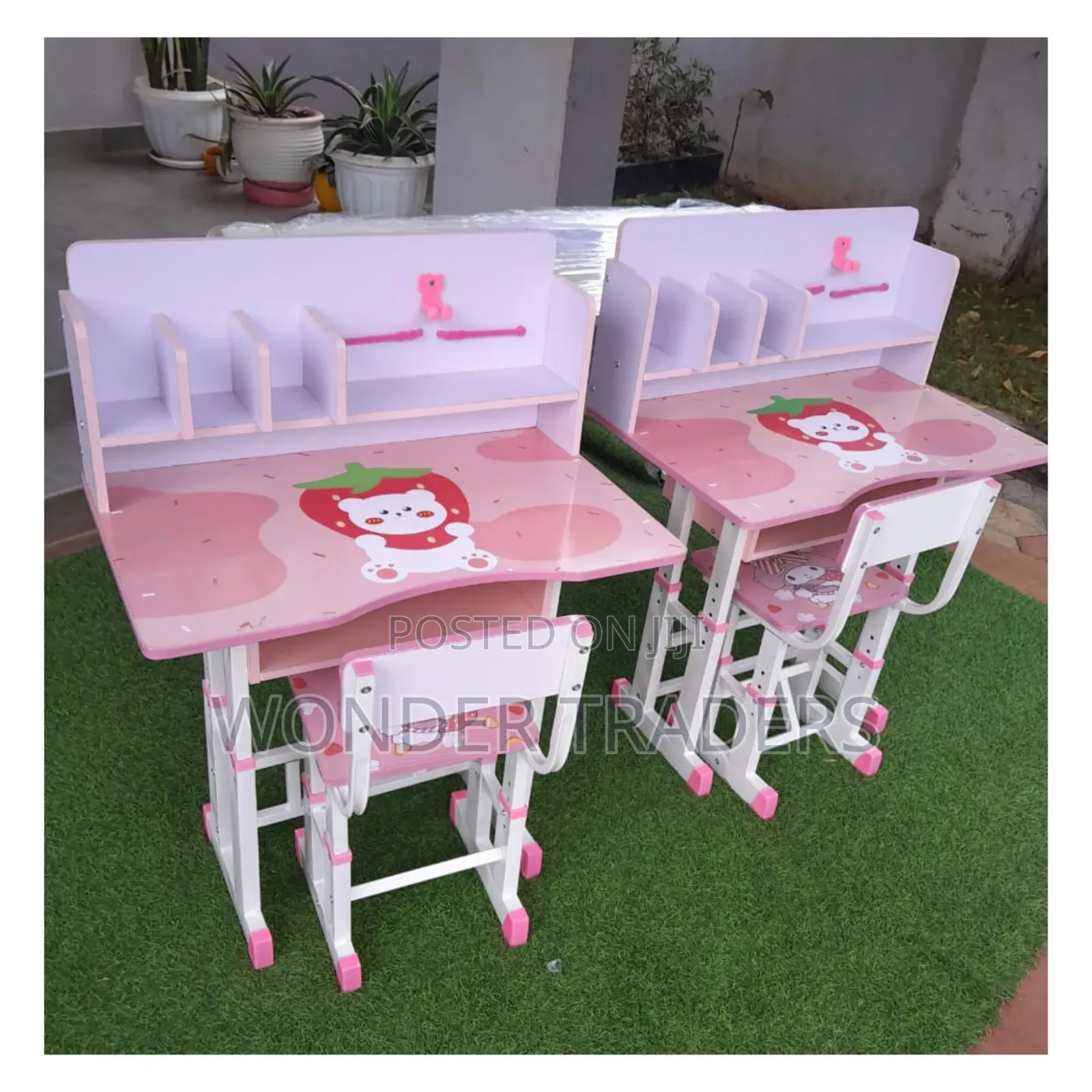 High Quality Elegant Kids Study Table Pink