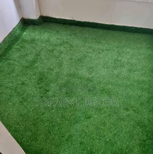 Green Feels,Zero Maintenance Artificial Grass Carpet
