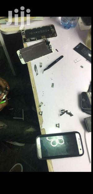 Techno Camon Screens Replacement Services