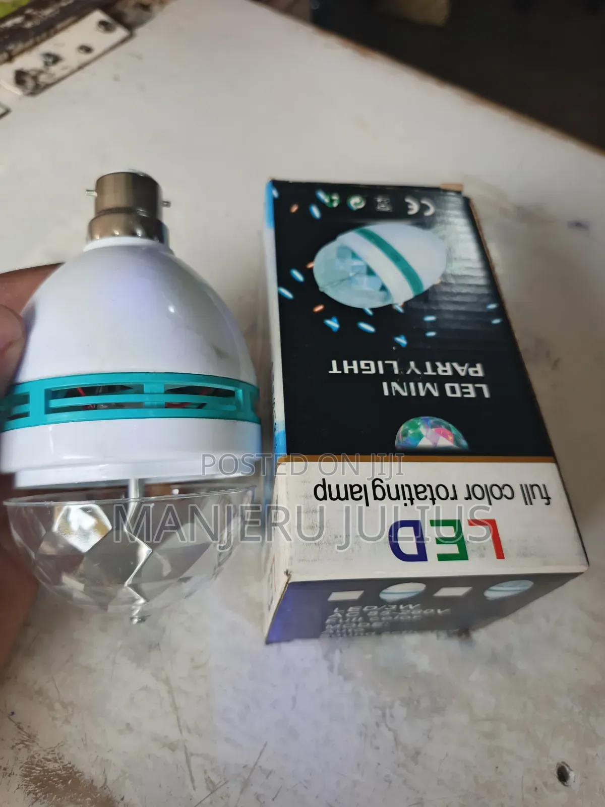 Multicolored Rotating Bulb