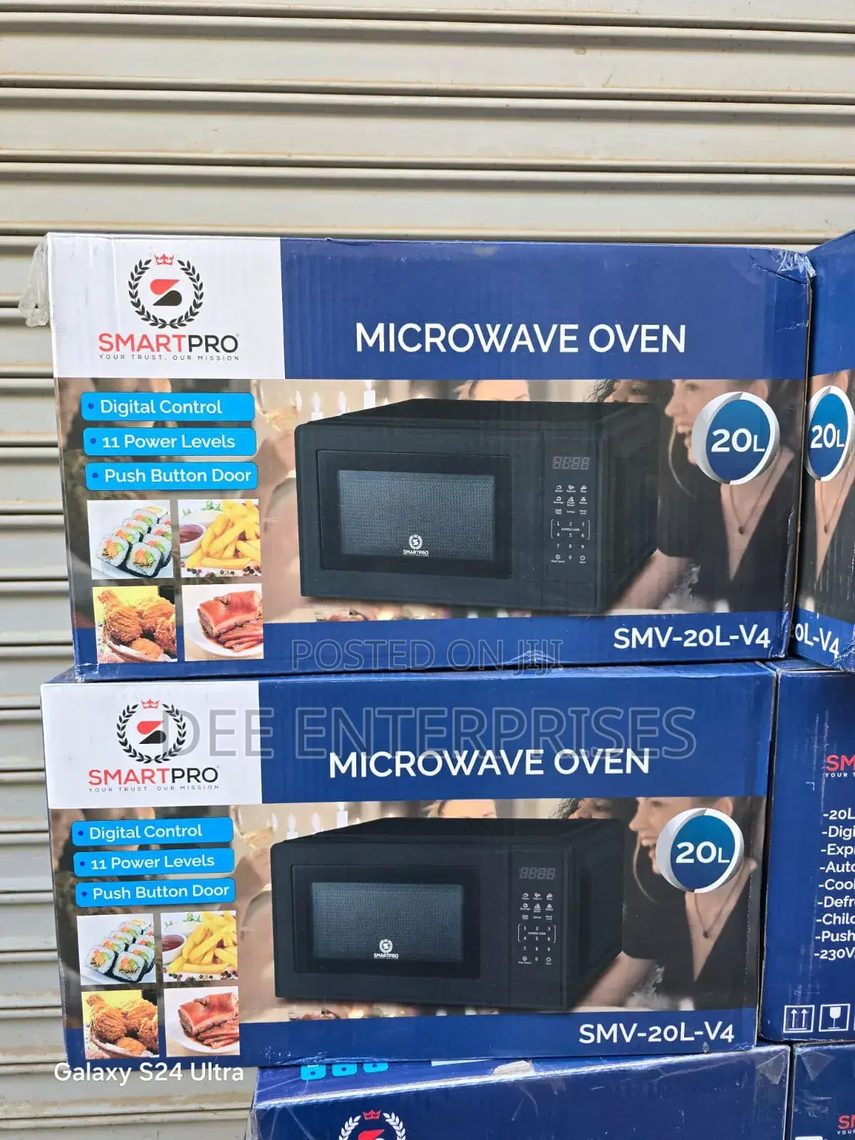 20 Litres Smart Pro Digital Black Microwave