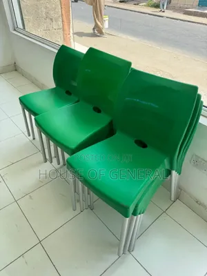 Good Quality Plastic Chairs With Metal Legs.Strong Plastic Chairs