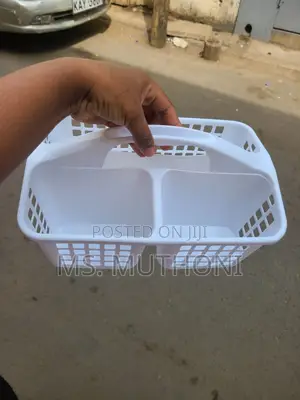 3 Compartments Plastic Shower Caddy Basket