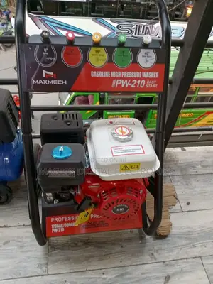 Highly Noted 3000psi Maxmech Petrol Pressure Washer