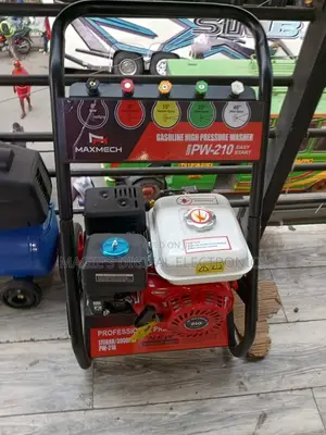 Well Performing 3000psi Maxmech Petrol Pressure Washer