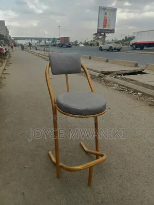 High Bar Chair, Grey and Gold 