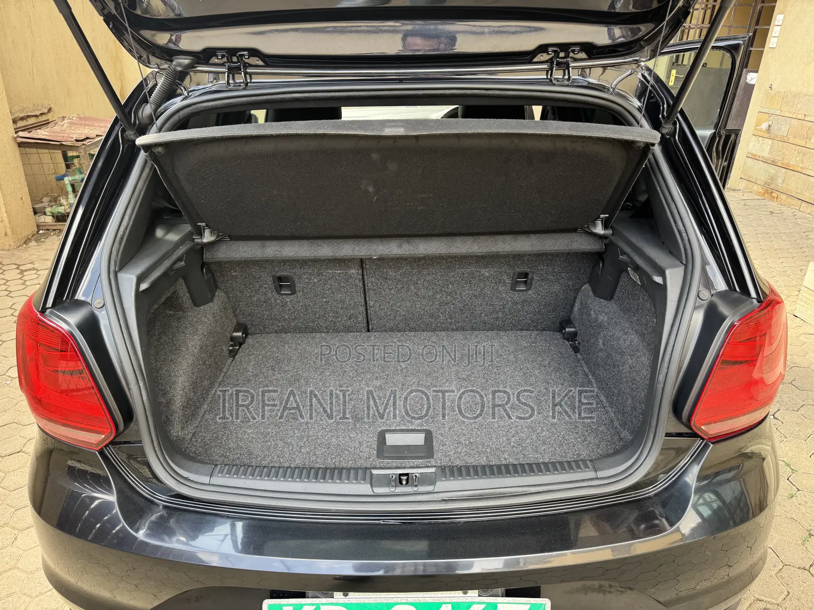 Volkswagen Polo 2017 Black