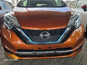 Nissan Note 2019 Orange