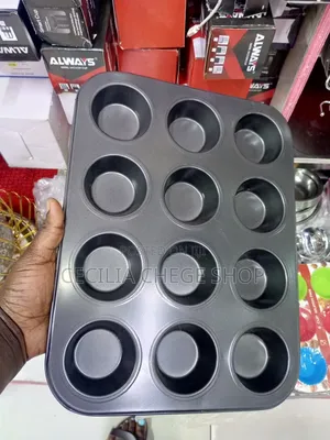 12pcs Queen Cake Tray