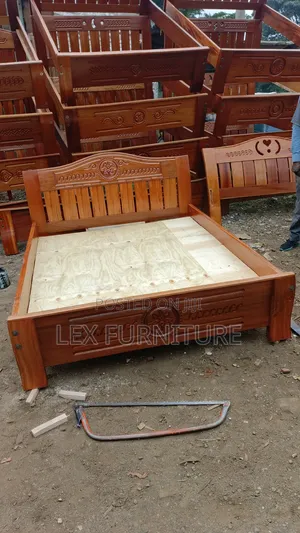 Mountain Pure Mahogany Bed