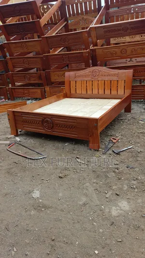 Best Wood Mahogany Bed