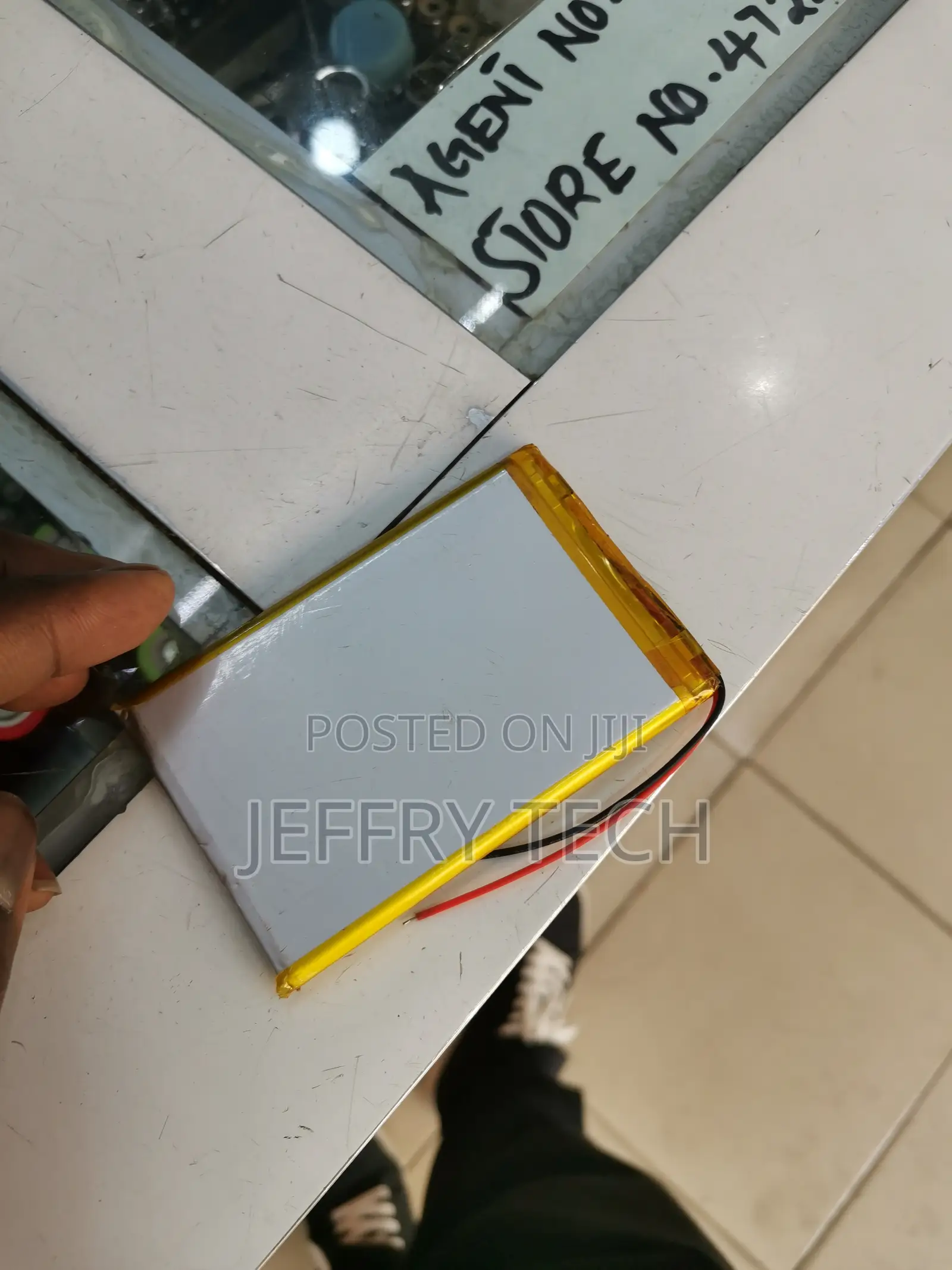 Rechargeable Battery 3.7v 2000mah We Are Store Cod 3188