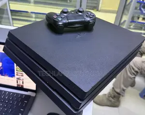 Secondhand Ps4 Pro Machine
