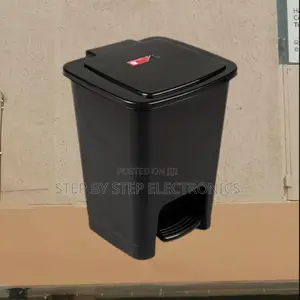 Modern 30l Hard Plastic Step Pedal Waste Bin Trash Can – No Touch