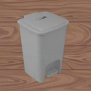 30l Litres Capacity Hard Plastic Step Pedal Waste Bin Trash Can