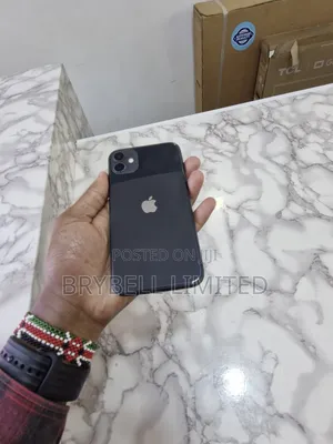 Apple iPhone 11 64 GB Black