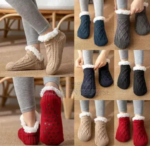 Indoors Socks With Lining*