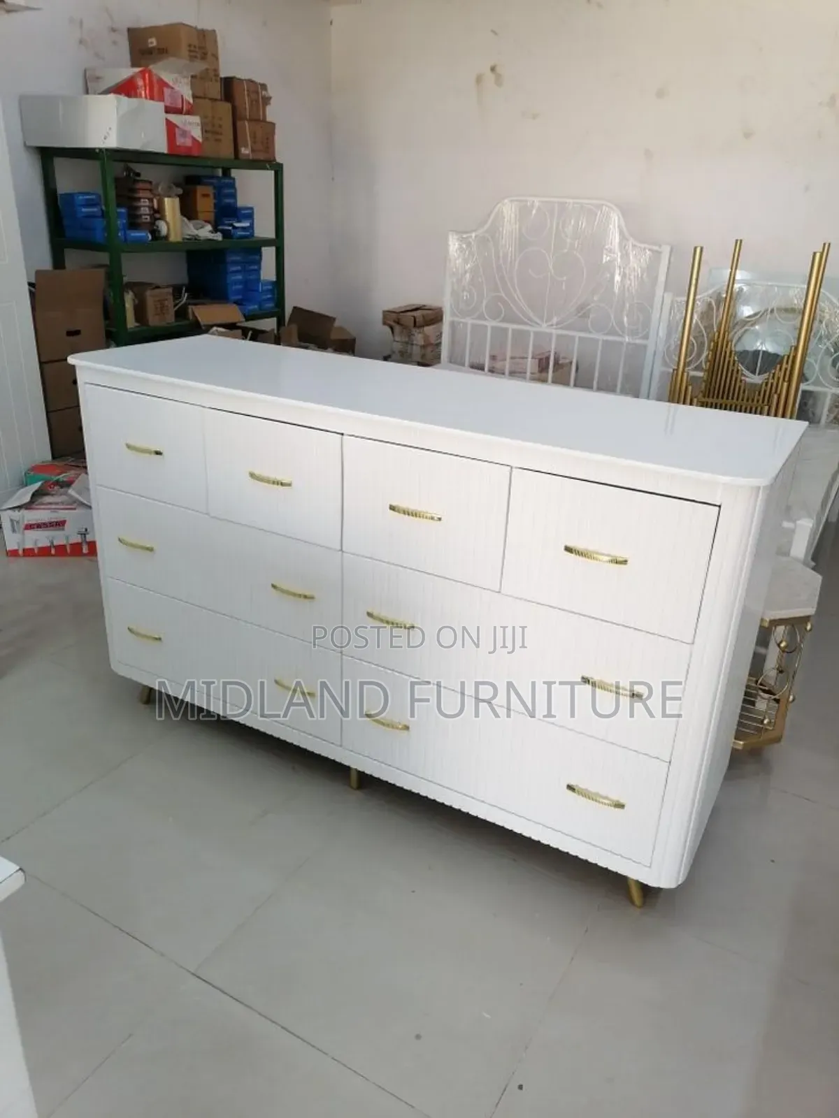Chest of Drawer Cupboard