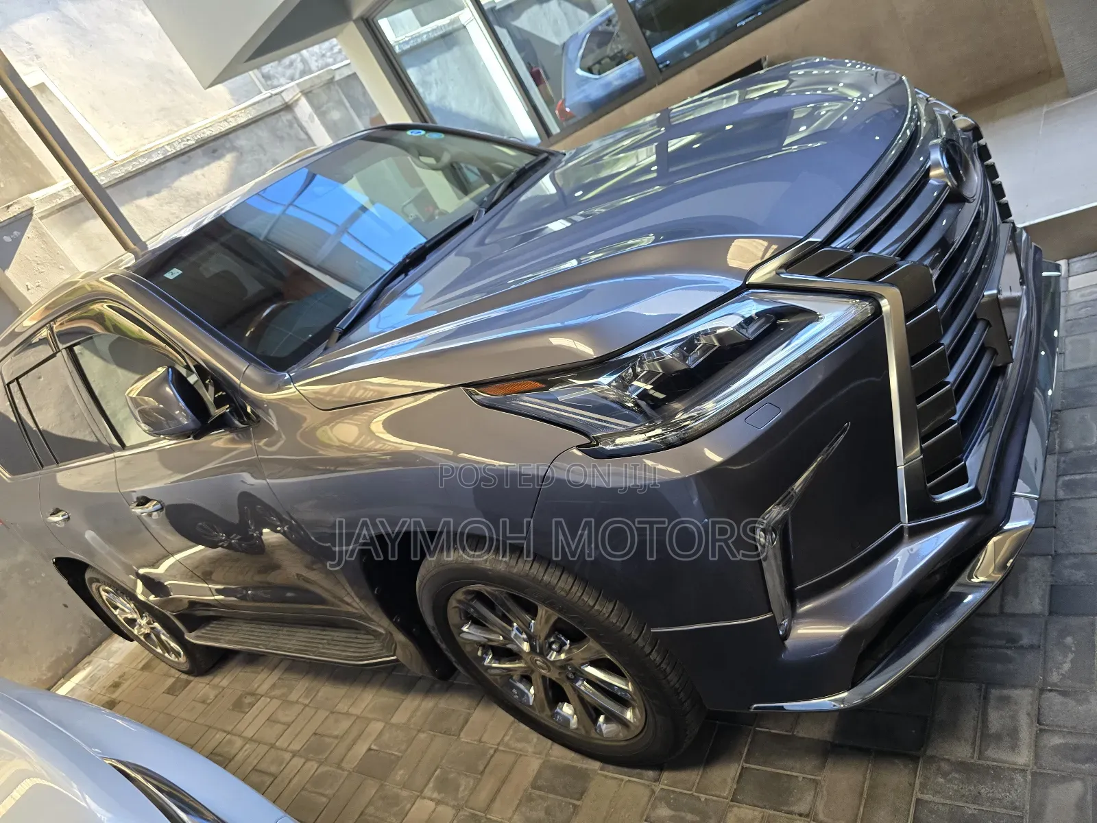 Lexus LX 2019 Gray