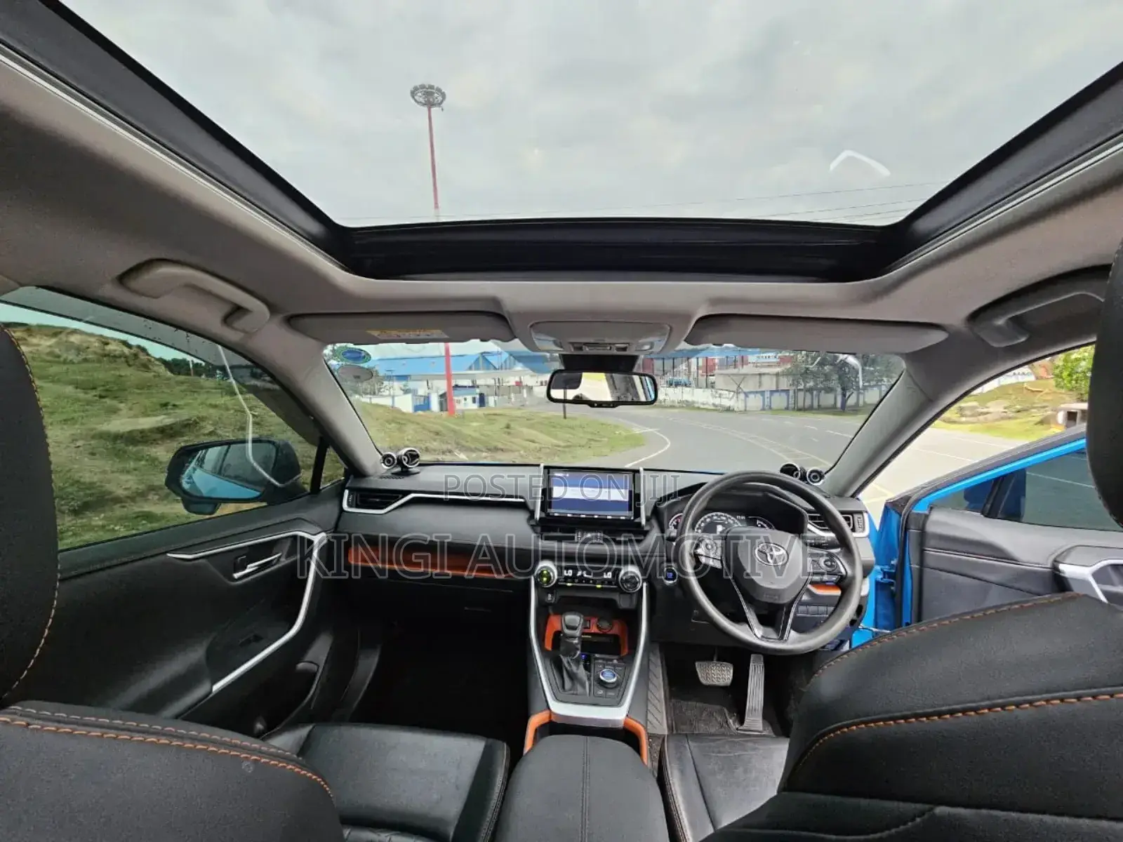 Toyota RAV4 2020 Blue