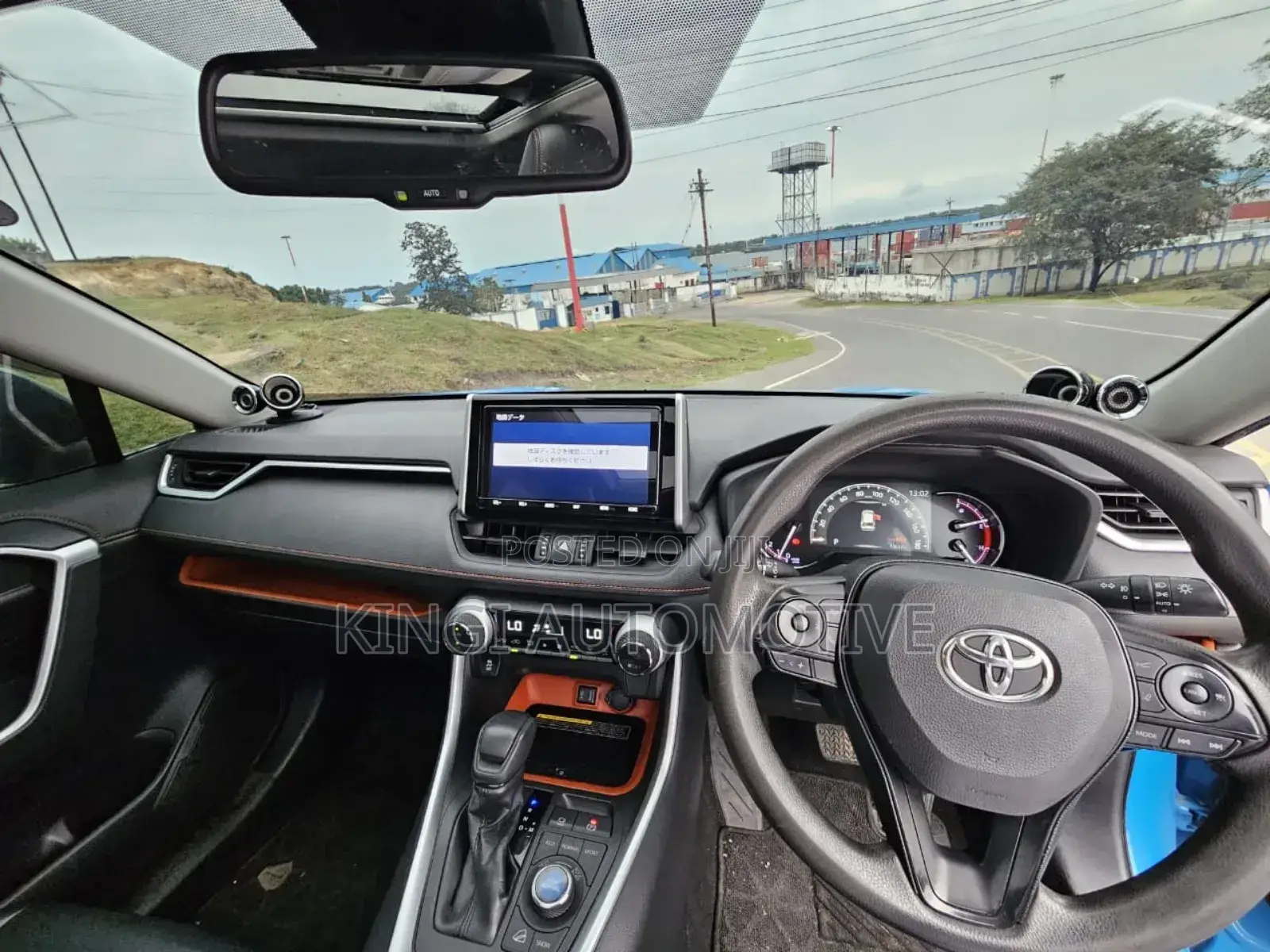 Toyota RAV4 2020 Blue