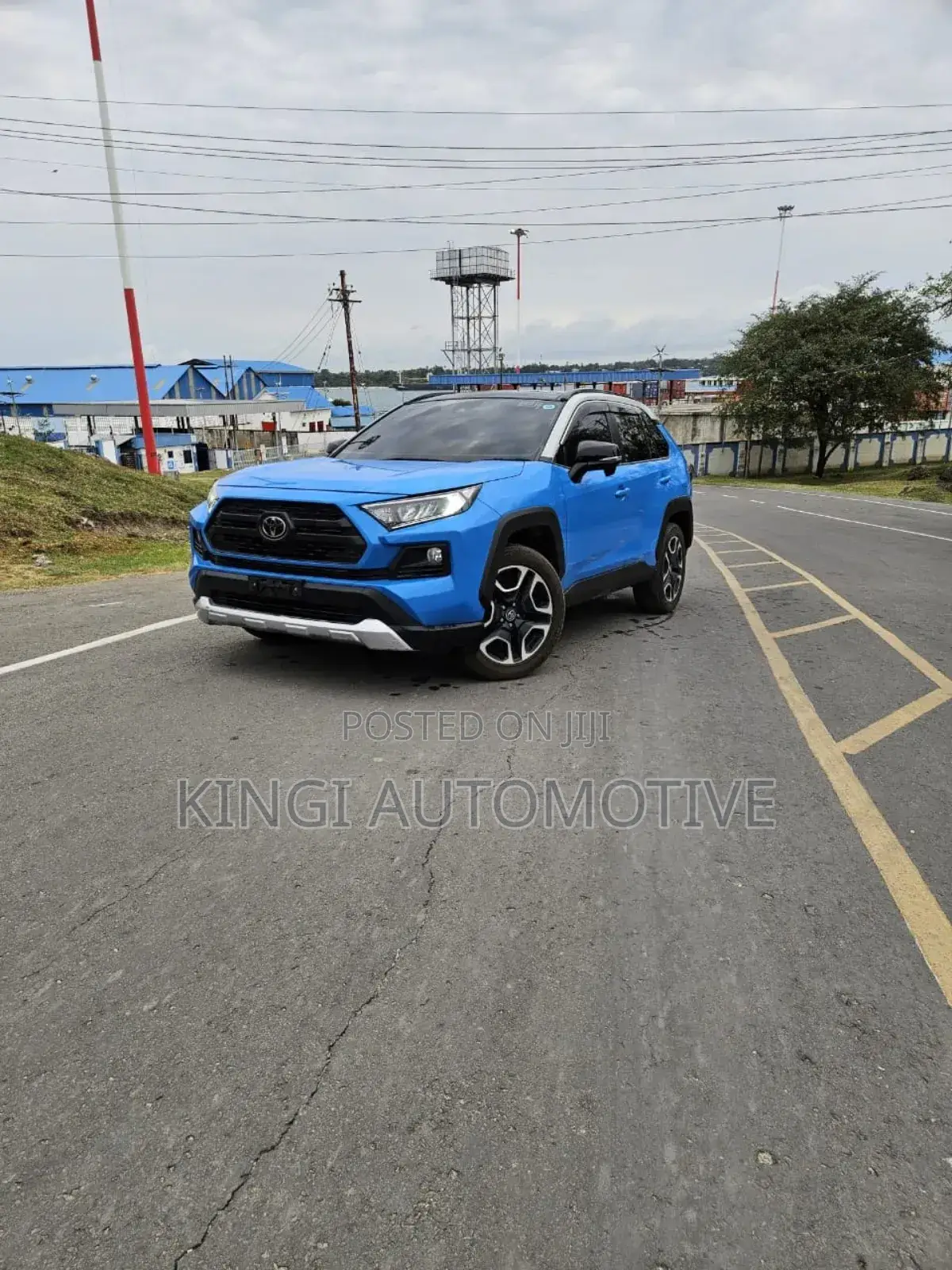 Toyota RAV4 2020 Blue