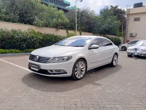 Volkswagen Passat S 4dr Sedan (1.8L 4cyl Turbo 5M) 2015 White