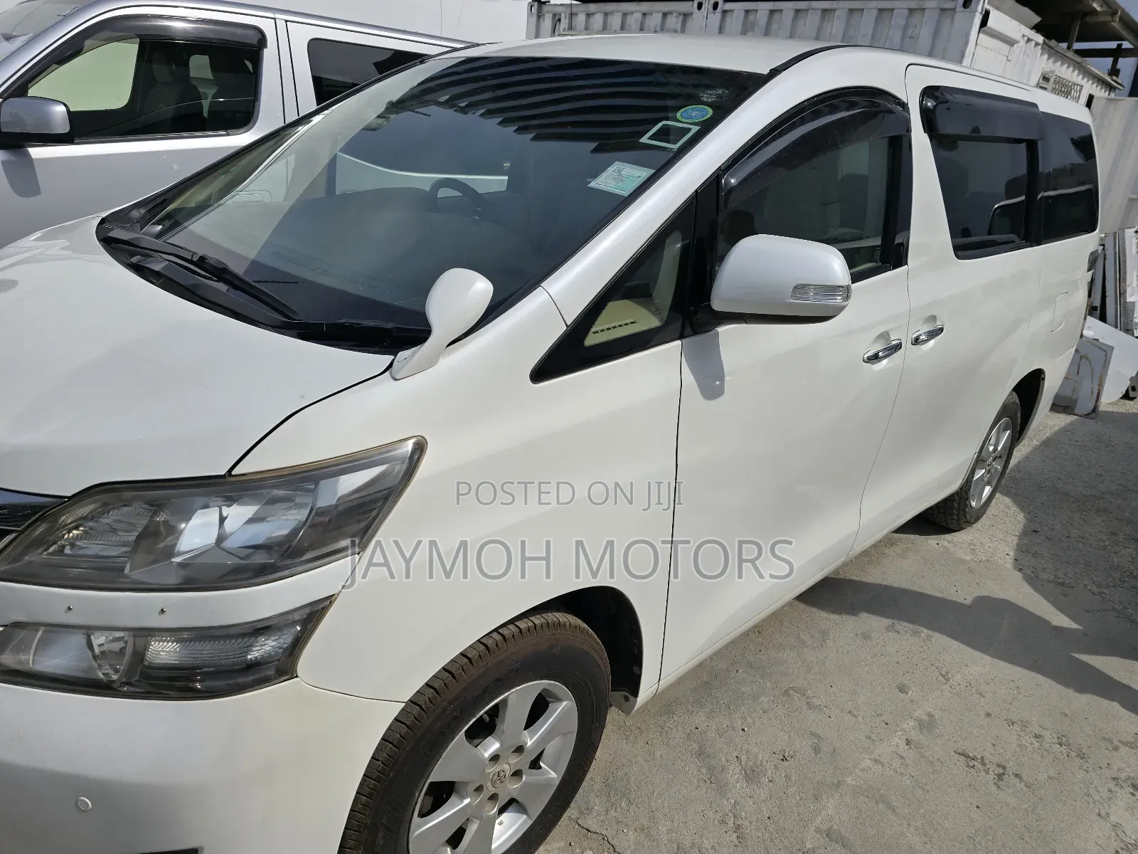 Toyota Alphard 2014 White