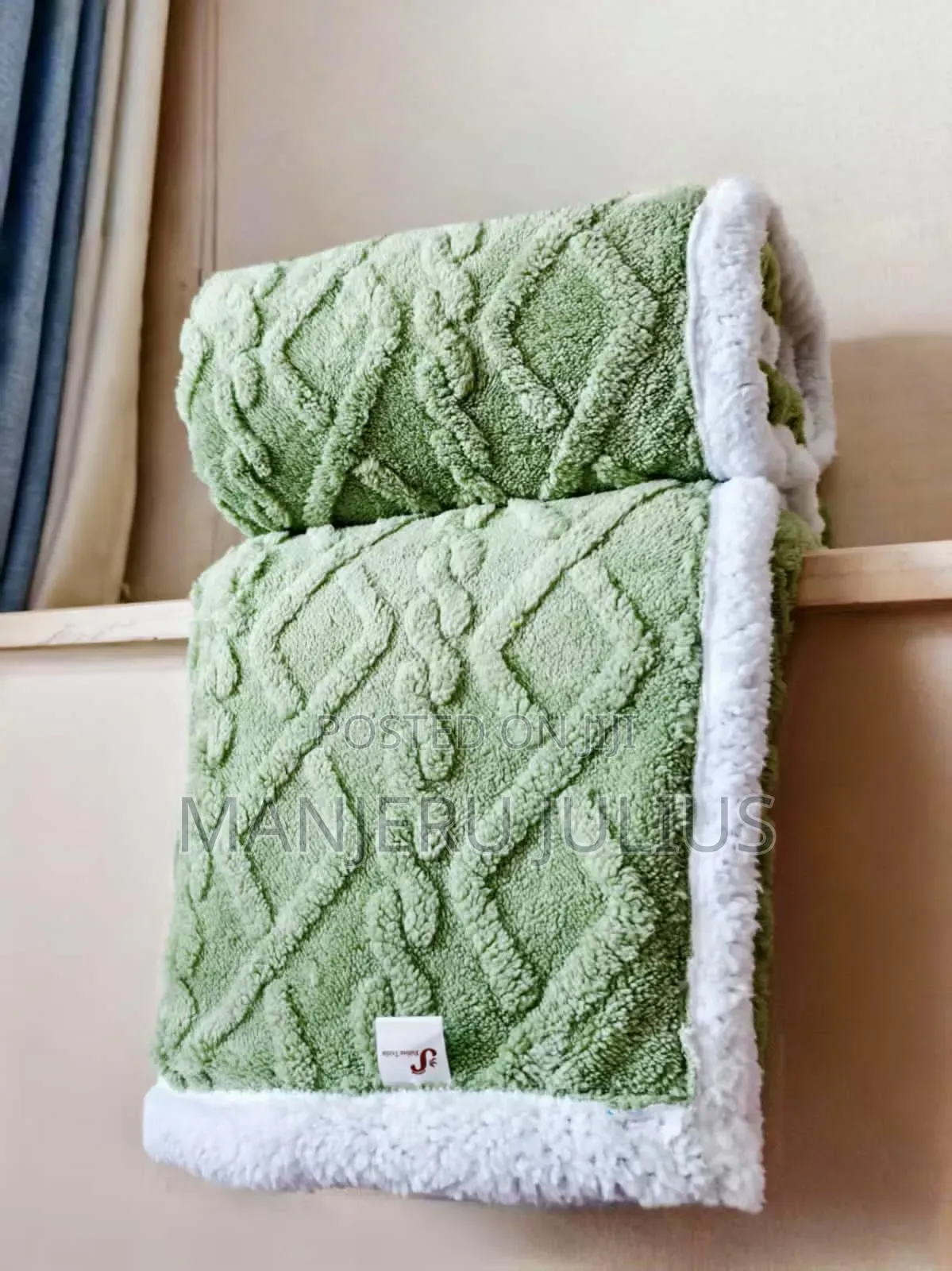 Sharper Blanket