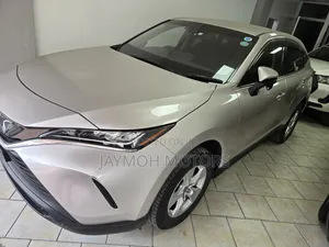 Toyota Harrier 2021 Silver