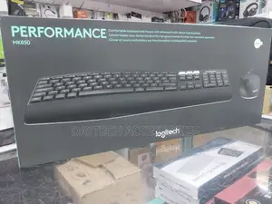 Logitech Performance Wireless Keyboard and Mouse Mk850