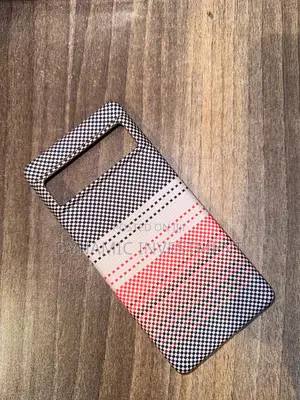 Magnetic Case Compatible With Google Pixel 8 Carbon Fiber Slim Case