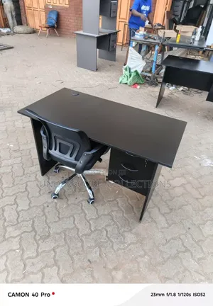 Black 0.9m and 1.2m Long Office Tables