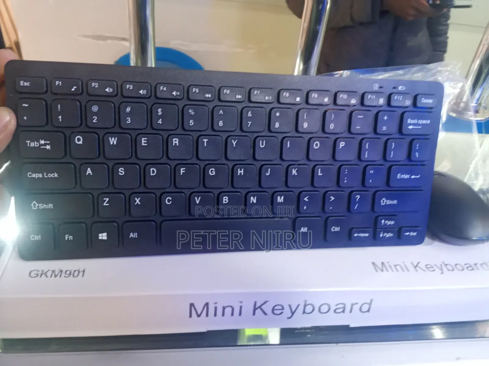 Universal Brand New Mini Wireless Keyboard Mouse Combo(Brand New)