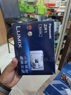 Panasonic Lumix DMC-Zr1 Digital Camera