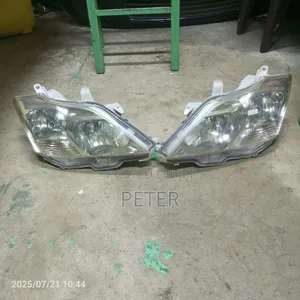 Premio 260 Headlights