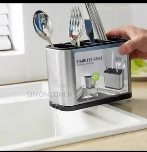 Countertop Partitioned Cutlery Organizer  With Drainer
