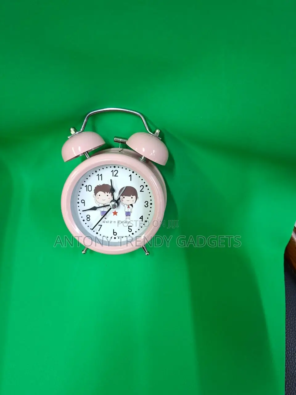 Classic Twin Bell Analog Alarm Clock – Loud Wake Up Ringer