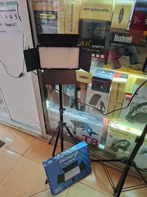 Origina U600 Pro Led With 2 Back Uo Batteries