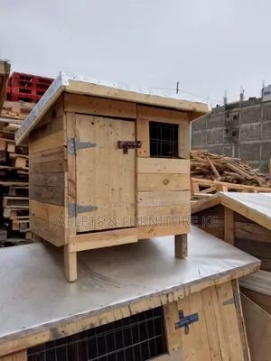 Doggy House/Kennel