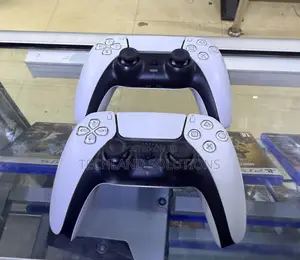 Nearly New Ps5 Used Pads