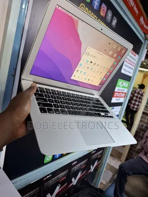 Laptop Apple MacBook Air 2017 8GB Intel Core i5 SSD 128GB