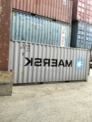 High Cube 40ft Clean Shipping Containers On Offer!