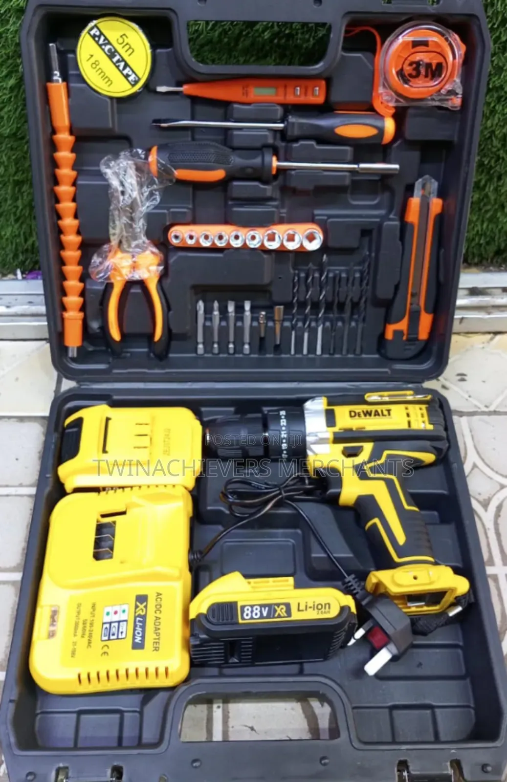 Dewalt Cordless/Rechargable Drill 88v