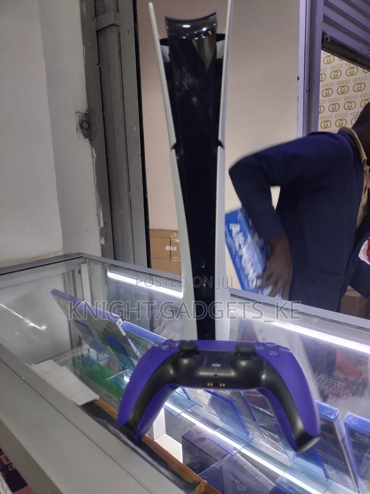 Ps5 Slim Digital -Disc Free //