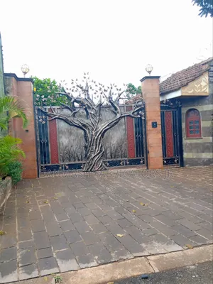 :Unique Tree Design Strong Metal Gate