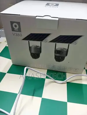 2mp + 2mp Dual-Screen Wifi Solar-Powered Battery Pt Camera