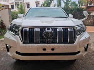 Toyota Land Cruiser Prado 2018 White