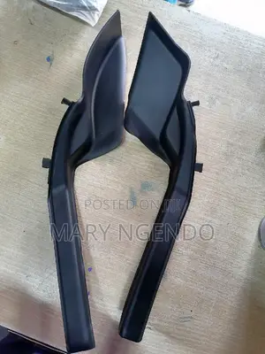 Windscreen Finisher for Toyota Rav4
