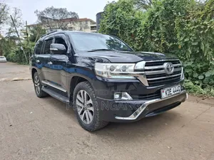 Toyota Land Cruiser 4.6 V8 ZX 2016 Matt Black